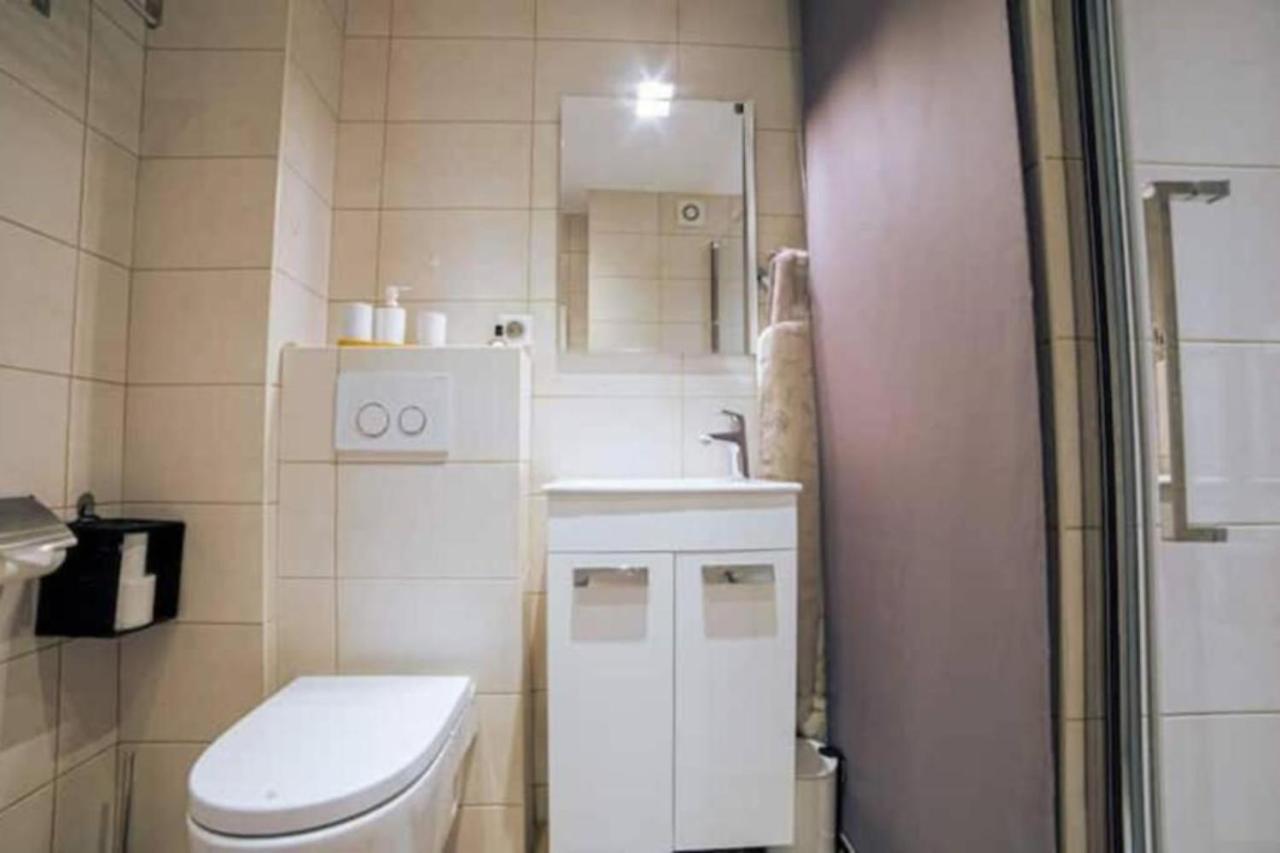 Cocoon Center - Rue D'Antibes - 200M Plage- Clim - Wifi - Unique Cannes Esterno foto