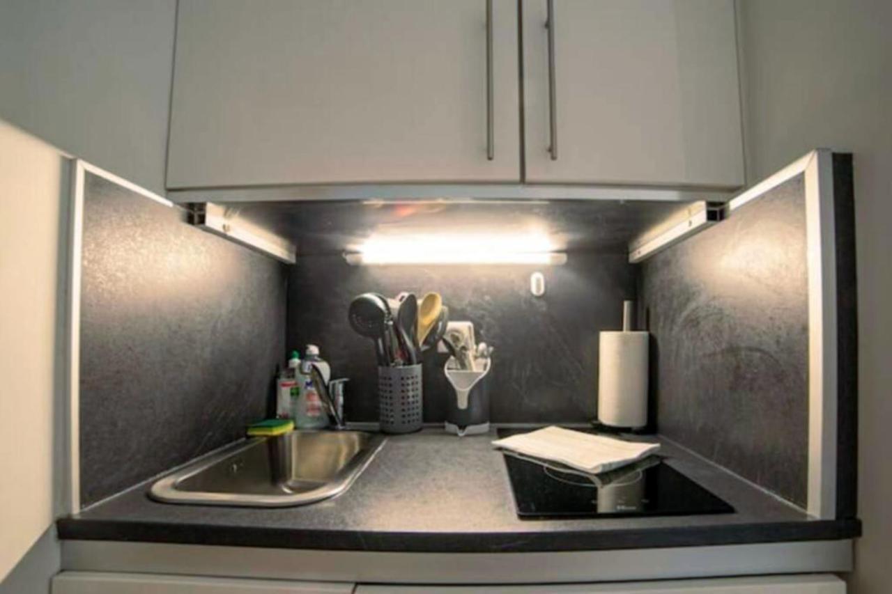 Cocoon Center - Rue D'Antibes - 200M Plage- Clim - Wifi - Unique Cannes Esterno foto